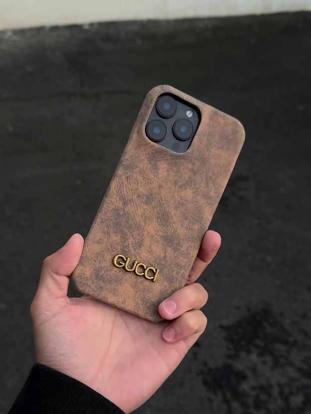 古馳金屬立標翻毛皮手機殼-CASEZONE